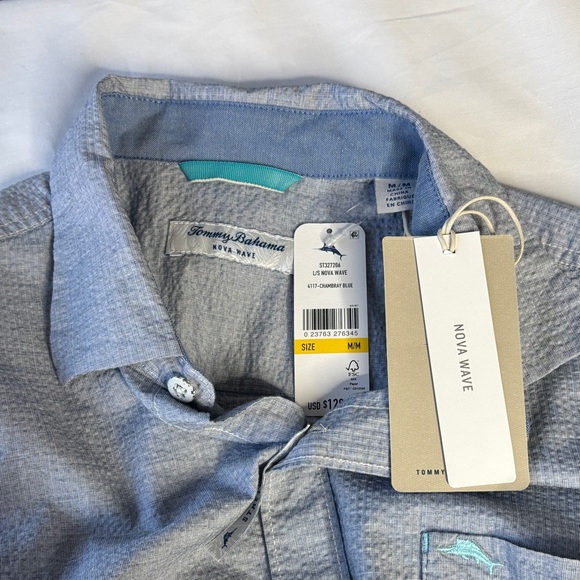 π Tommy Bahama Blue Chambray Button Down Shirt Menβs Medium π - Picture 3 of 15